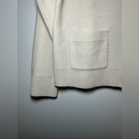 NWOT - CLUB MONACO BOILED CASHMERE CARDIGAN - CRÈME - Picture 3 of 6